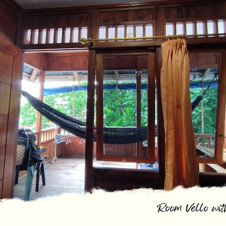 Heiner Homestay Bunaken Esterno foto