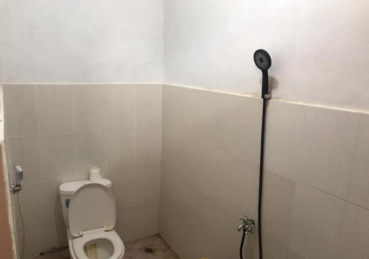 Heiner Homestay Bunaken Esterno foto